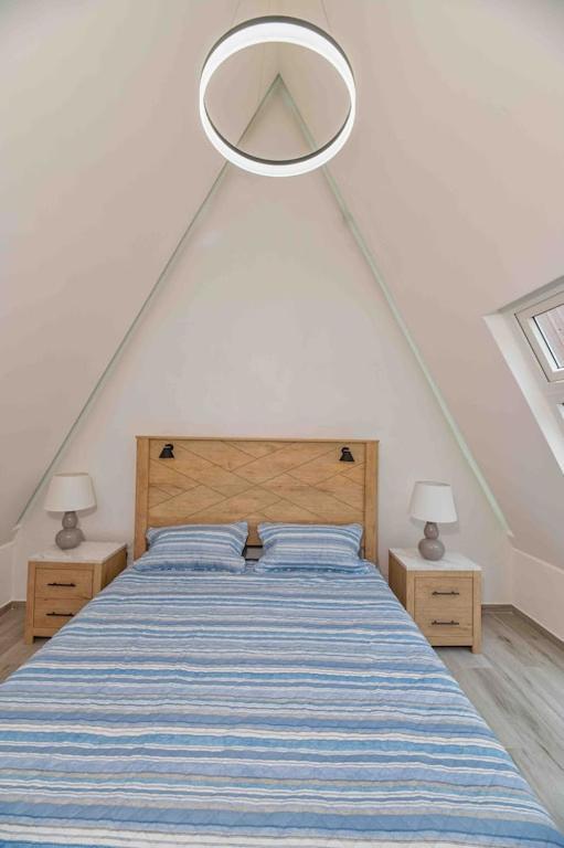 Cozy Beach Villa At The Shores 5 Minutes From The Beach West End Exterior foto